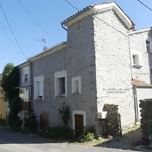 https://maison-de-village-en-pierres.fr-provencehotel.com